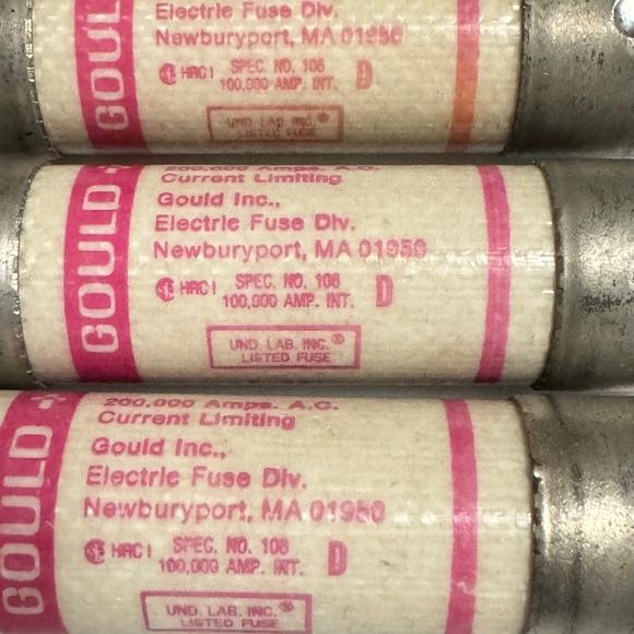 Lot of 3 Gould Shawmut TR100R Tri-onic Dual Element Time Delay Fuse 100A 250VAC - Picture 5 of 12